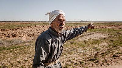 Farmer in Wadi Al Rayyan